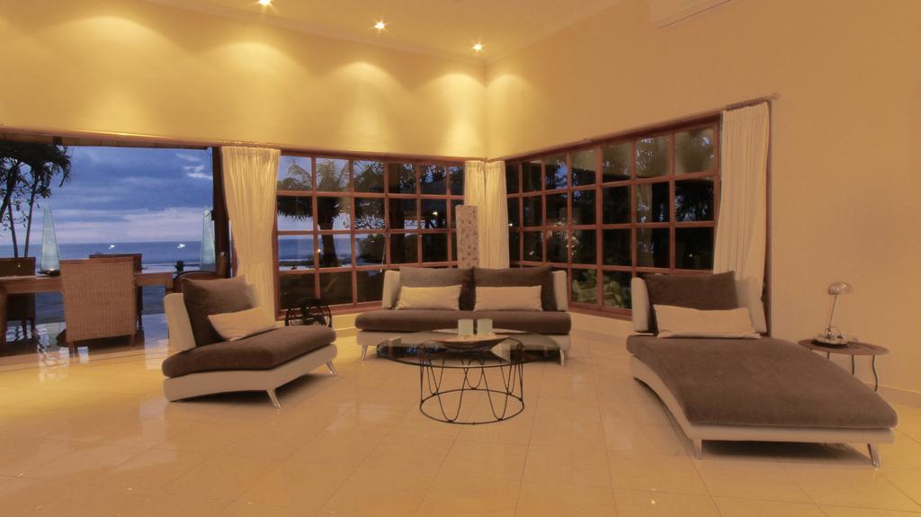 Villa Surgawi Lovina  Bagian luar foto