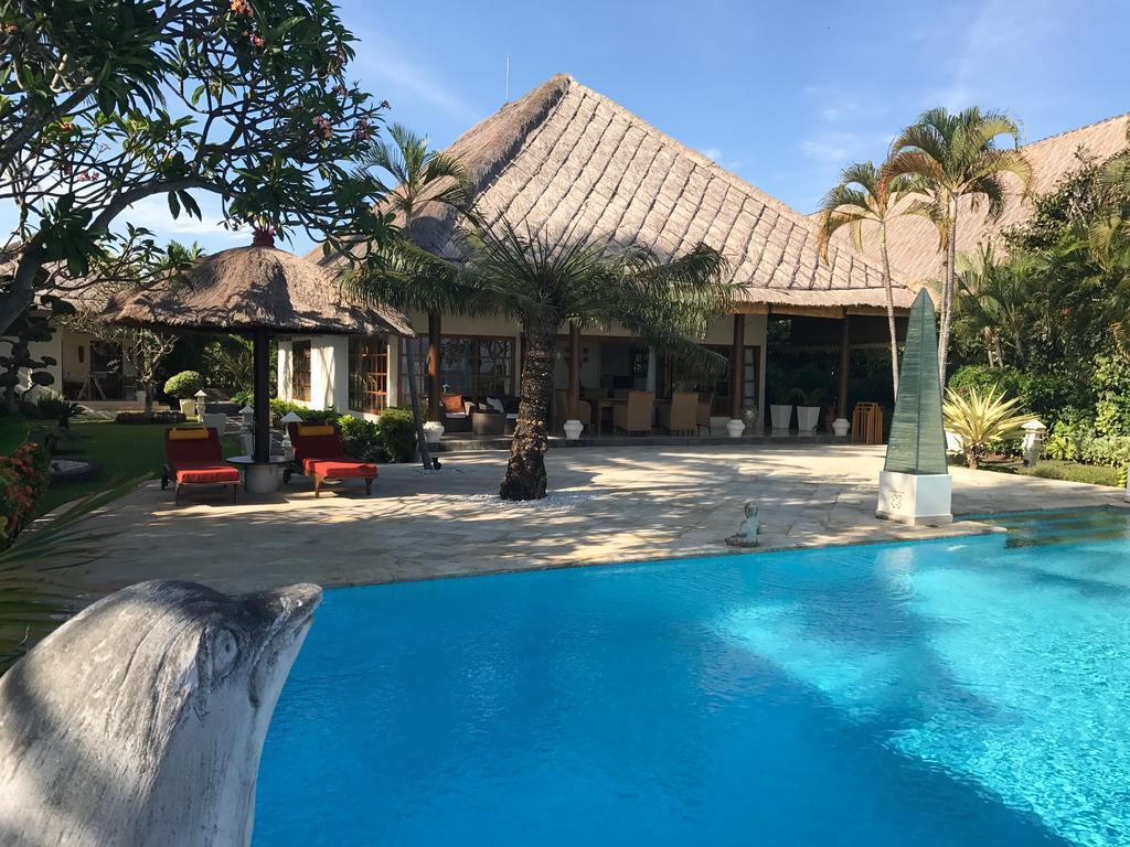Villa Surgawi Lovina  Bagian luar foto