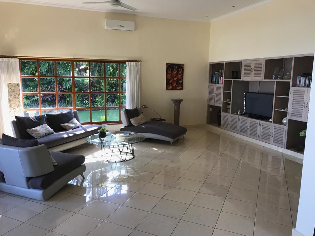 Villa Surgawi Lovina  Bagian luar foto
